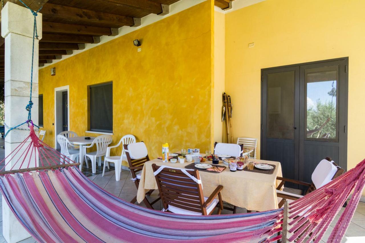 A Villa Ada b&b Arborea Bagian luar foto